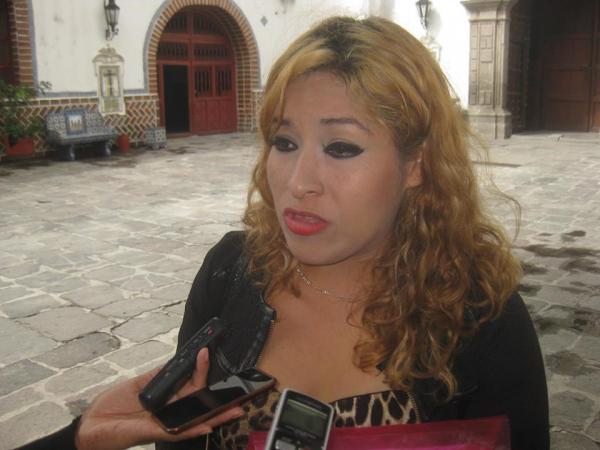 Parcialidad del MP acusa madre de menor agredida por prefecto en Texmelucan
