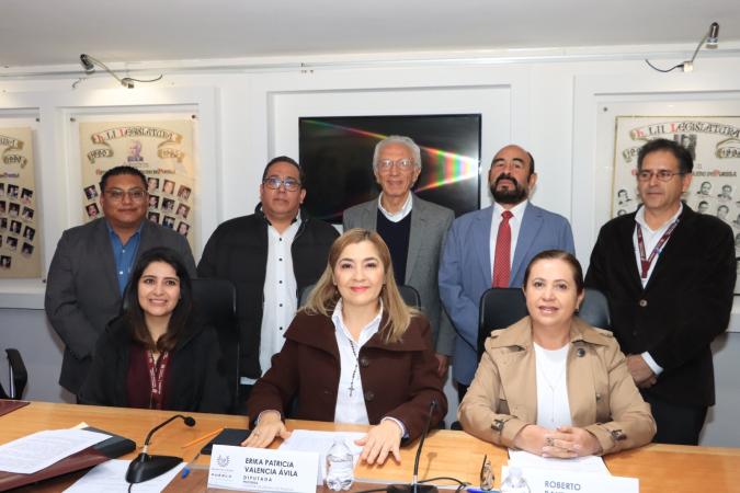 Presenta Congreso calendario de actividades para la presea Luis Rivera Terrazas