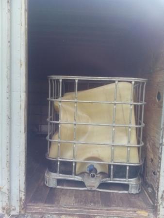 Abandonan camioneta y 900 litros de gasolina en Huauchinango image 2