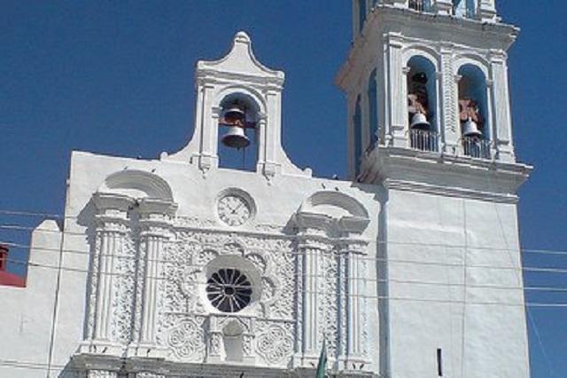 Primera reconstrucción de iglesia en la Mixteca estaría lista en junio