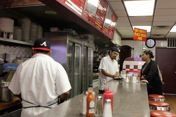 Contempla Texmelucan mil 500 empleos para migrantes repatriados