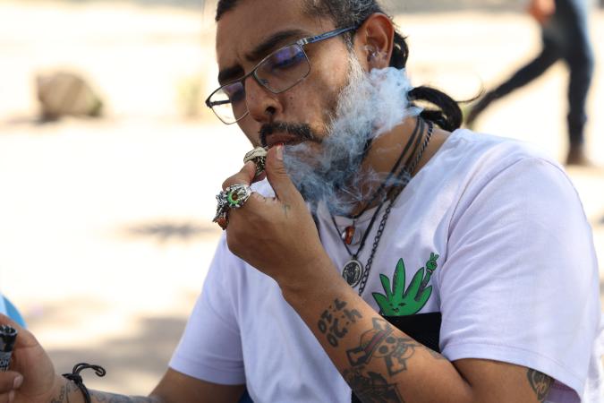Un grupo de poblanos celebran el Día Internacional de la Cannabis