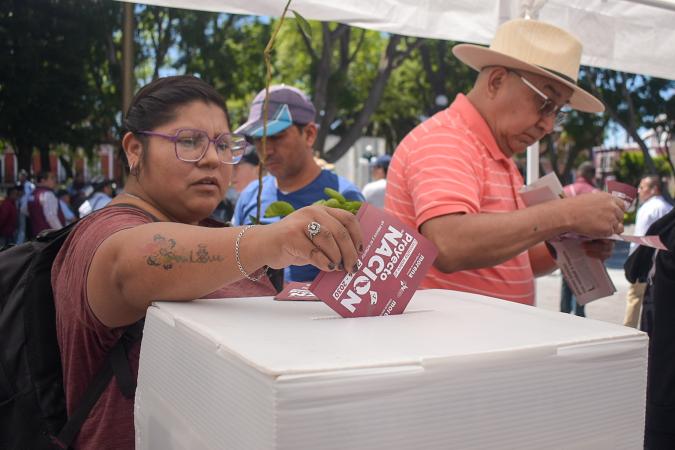 Morena realiza primera Consulta sobre el Proyecto de Nación en México