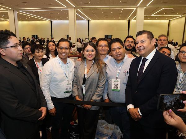 Puebla lidera proyectos tecnológicos de la presidenta Sheinbaum: Armenta