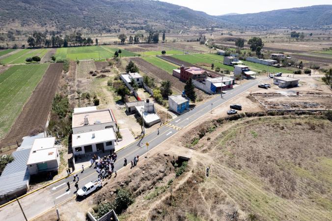 Inician obra de la carretera Santa María Malacatepec-Coltzingo