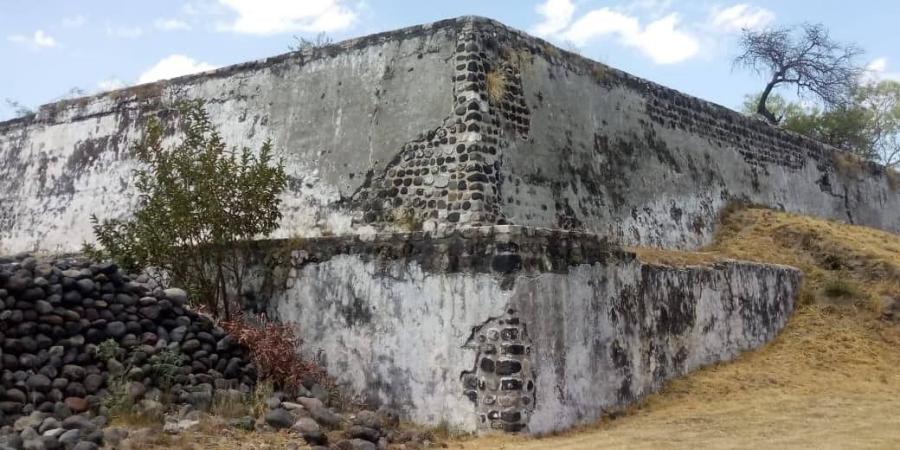 En el olvido, la zona arqueológica de Tepapayeca en Tlapanalá