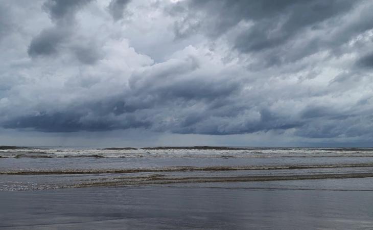 México está pendiente de los efectos de la depresión tropical Uno-E: Sheinbaum