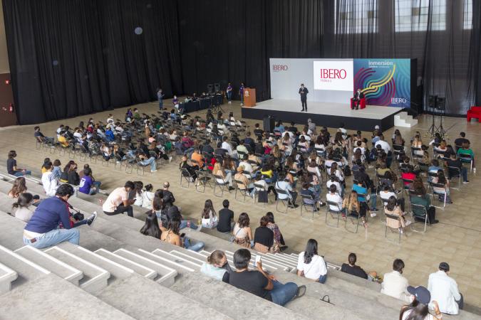 IBERO Puebla recibe a jóvenes de nuevo ingreso