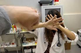 Agresiones contra personal médico ya es delito grave en Puebla image 2