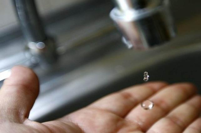 Ediles deben responder por el servicio de agua potable: Céspedes