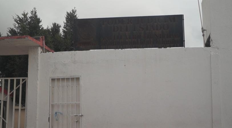 Acribillan a sujeto en Tlacotepec; regresaba de dejar a un niño a la escuela