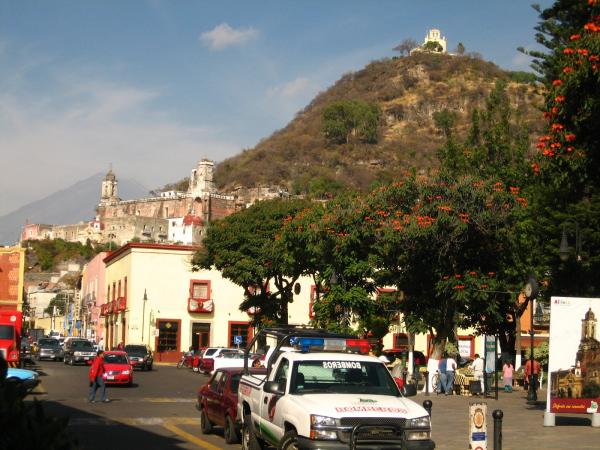 Sismos y actividad volcánica, principales riesgos en Atlixco