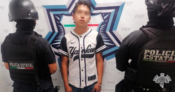 Detienen a Juan por distribución de droga en Puebla capital