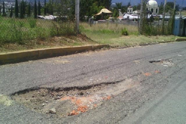 Exigen rehabilitación del camino Texmelucan-Alpotzonga
