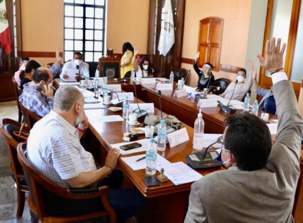 Denuncian ante la FGE al secretario general de Tehuacán por alterar documentos públicos