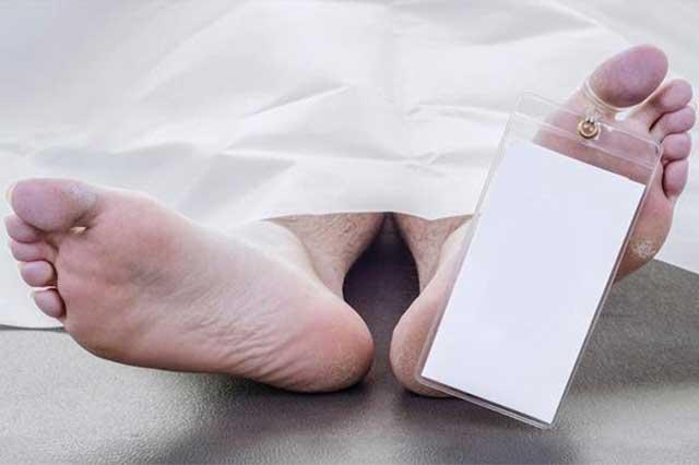 Fallece ebrio al querer entrar a su casa por la ventana