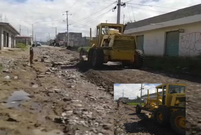 Ciudadanos se organizan para arreglar calles en la capital