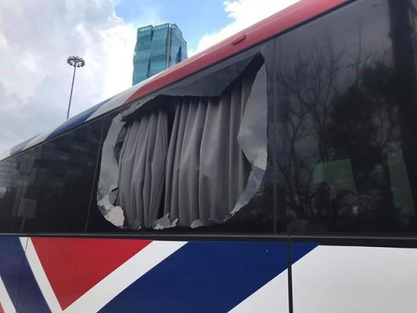 Atacan con piedras camión de pasajeros en la Atlixcáyotl