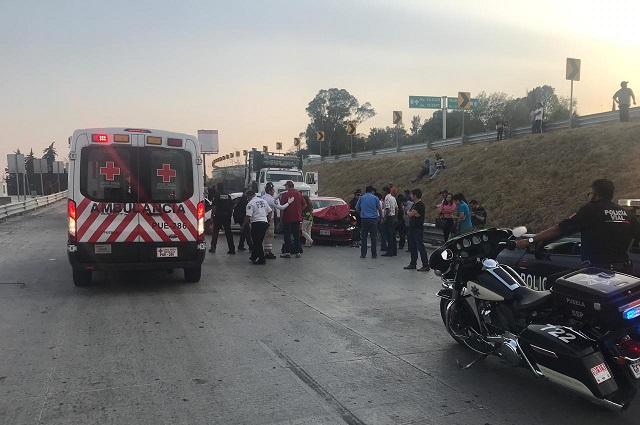 Carambola deja saldo de 18 heridos en el Periférico