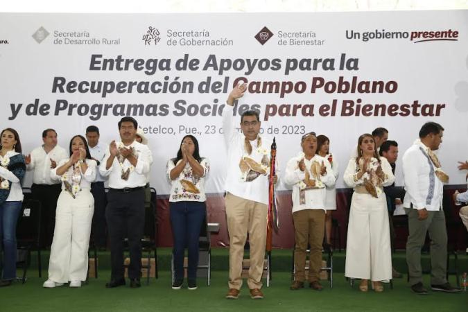 Los 217 municipios reciben apoyo estatal: Céspedes