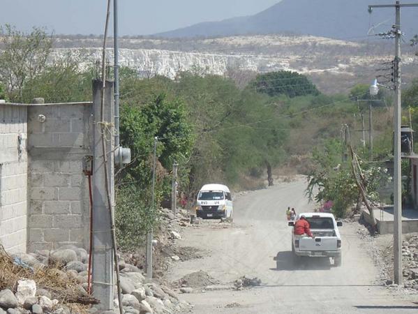 Carretera reportada como concluida. Foto Lidchy Cano