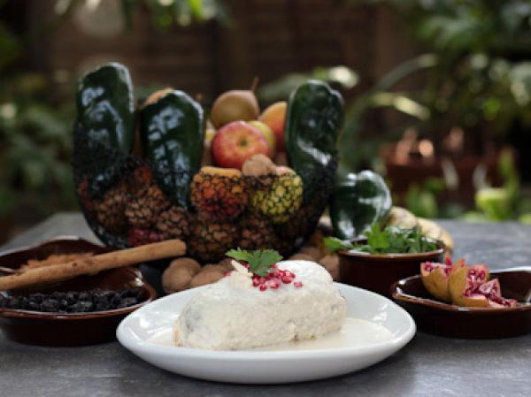 Puebla produce 16 mil toneladas de insumos para preparar chiles en nogada