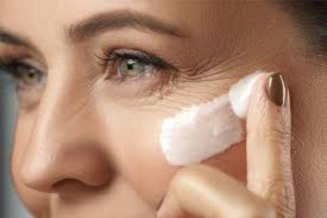 Crema antiedad de 41 pesos supera a marcas caras, según Profeco