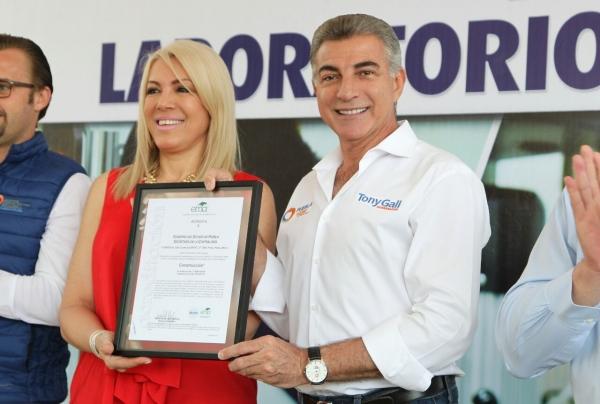 Acreditan laboratorios de control de calidad de obra en Puebla