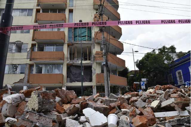 Capturan a un sujeto que robó en un departamento dañado por el sismo