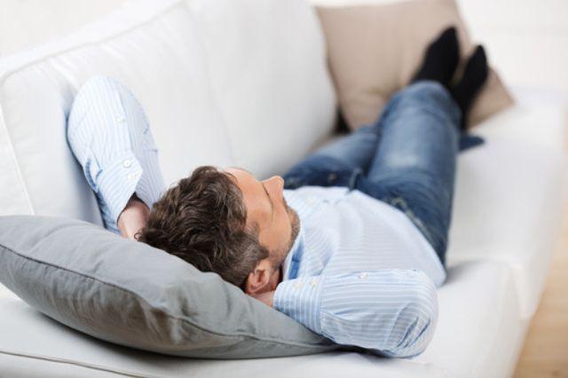 Descansar no es un lujo: señales de que tu cuerpo y mente piden una pausa