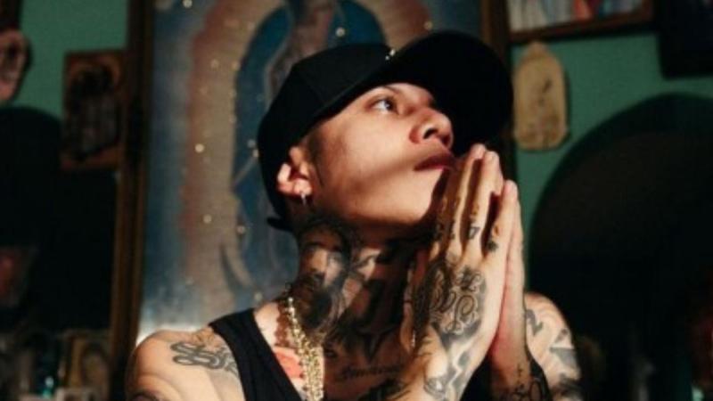 En apoyo a la comunidad migrante, Santa Fe Klan posterga su gira en EU