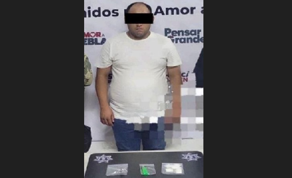 Lo detienen por droga en la colonia centro de Tehuacán