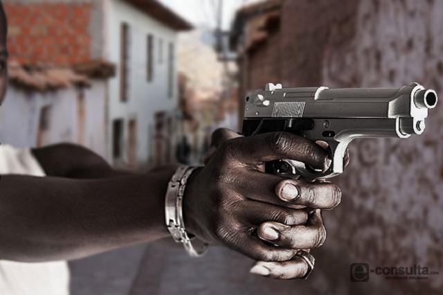 Amenazan a Zetas y la SSP Puebla con narcomantas en el Periférico