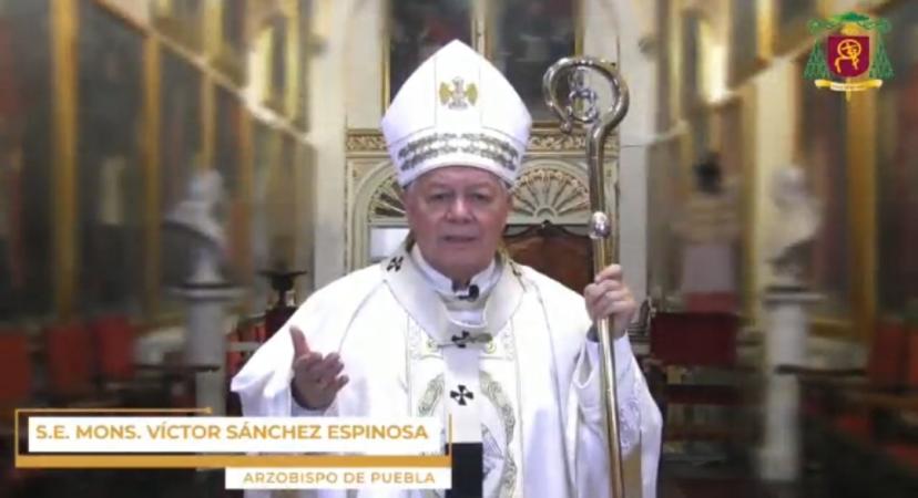 Pide arzobispo de Puebla trabajar por la paz y defender la vida