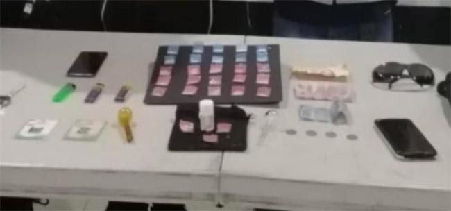 Detienen a narcomenudistas con 28 dosis de cristal cerca de iglesia de Atlixco