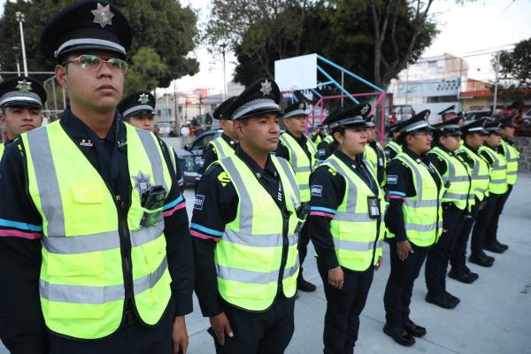 Policías municipales y agentes tránsito no pueden inspeccionar la verificación: Medio Ambiente