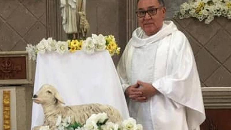 VIDEO Una mujer está hueca si aborta: Sacerdote