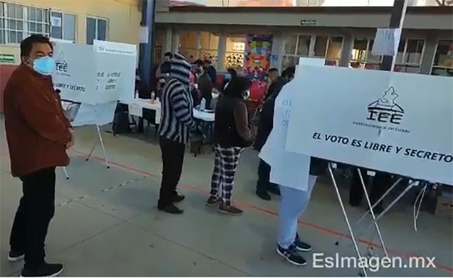 Registran fuerte operativo para vigilar casillas en Xochimehuacan