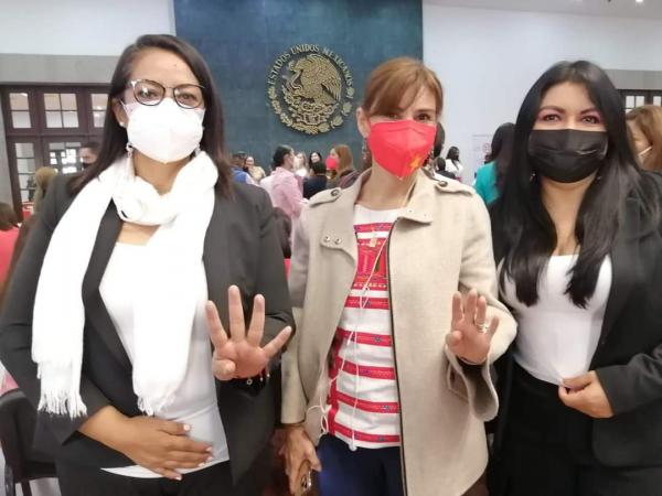 Ariadna Ayala en encuentro nacional de mujeres electas para cargos públicos