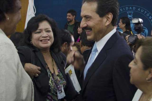 Enfermería BUAP es ejemplo de vinculación social: Esparza image 1