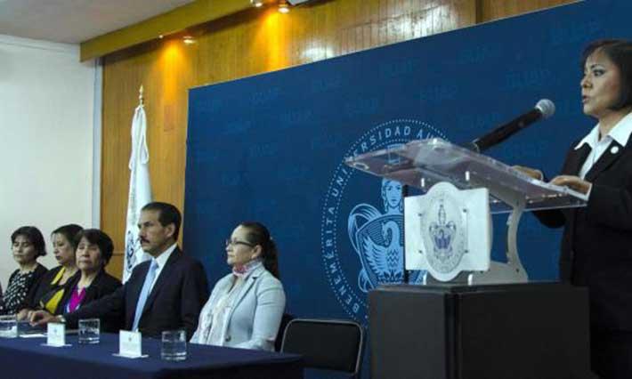 Enfermería BUAP es ejemplo de vinculación social: Esparza image 3