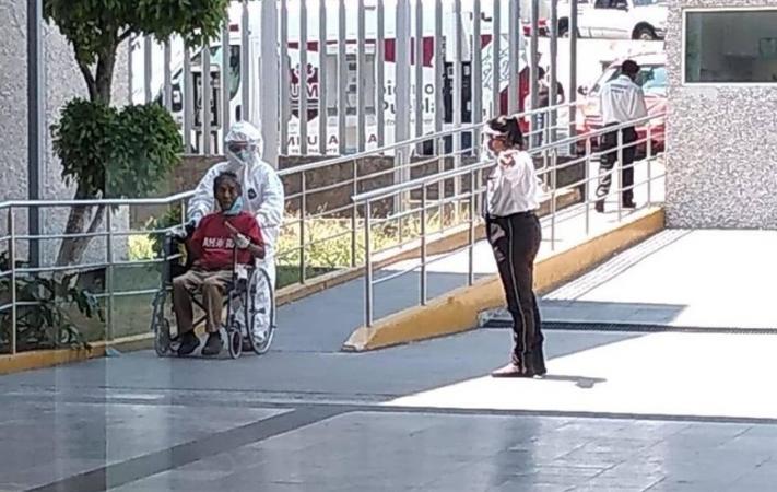 Cuestiona derechohabiente arribo de paciente a IMSS La Margarita sin protección