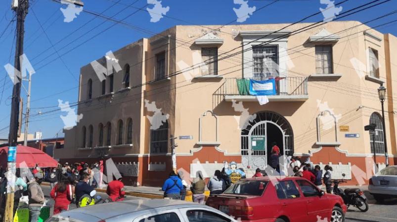 Por sismo evacuan primaria de Tecamachalco