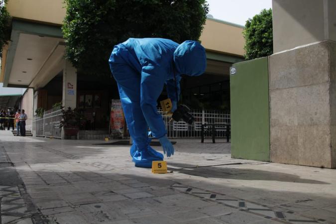 Balean a herrero en colonia Arboledas de Loma Bella en Puebla