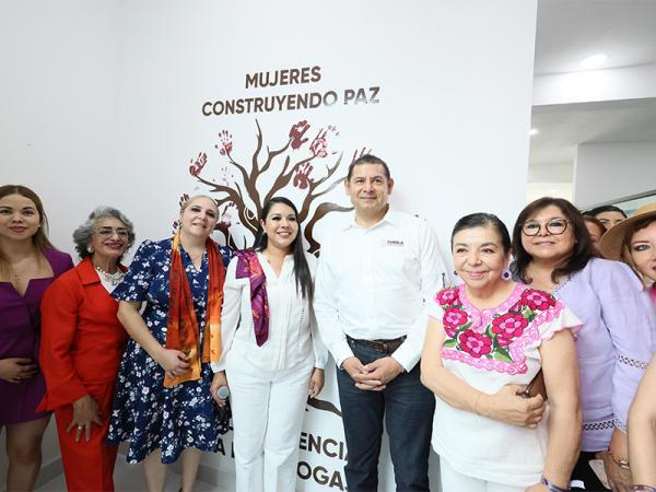 725 mujeres están protegidas por el personal de las Casas Carmen Serdán