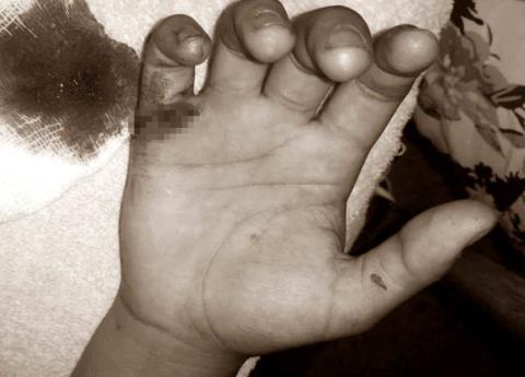 Lo detienen por ser el presunto asesino de su esposa