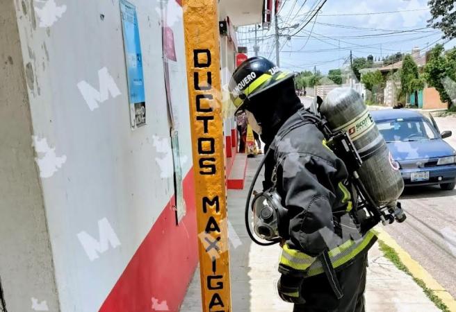 Por olor a gas evacuaron a 300 alumnos en San Jerónimo Caleras