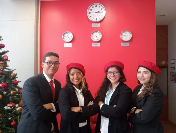 Estudiantes de la Ibero sobresalen en concurso internacional de estudios de mercado
