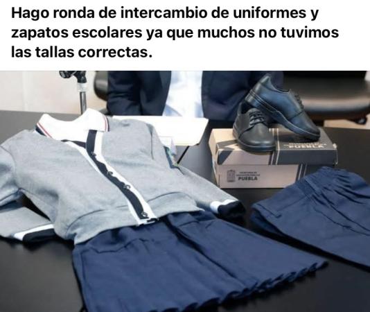 Hacen trueque en Atlixco de uniformes escolares entregados por el gobierno