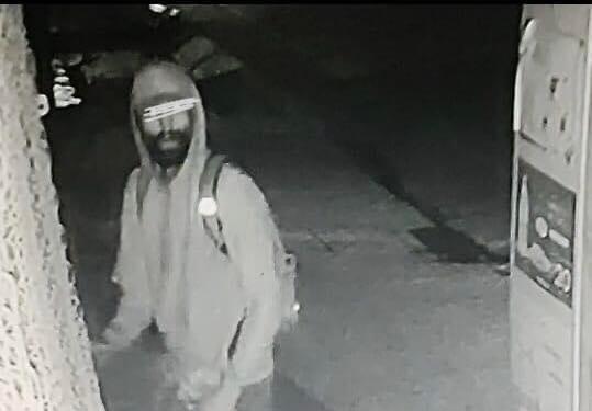 Se busca: alertan por nuevo ladrón de negocios en Atlixco